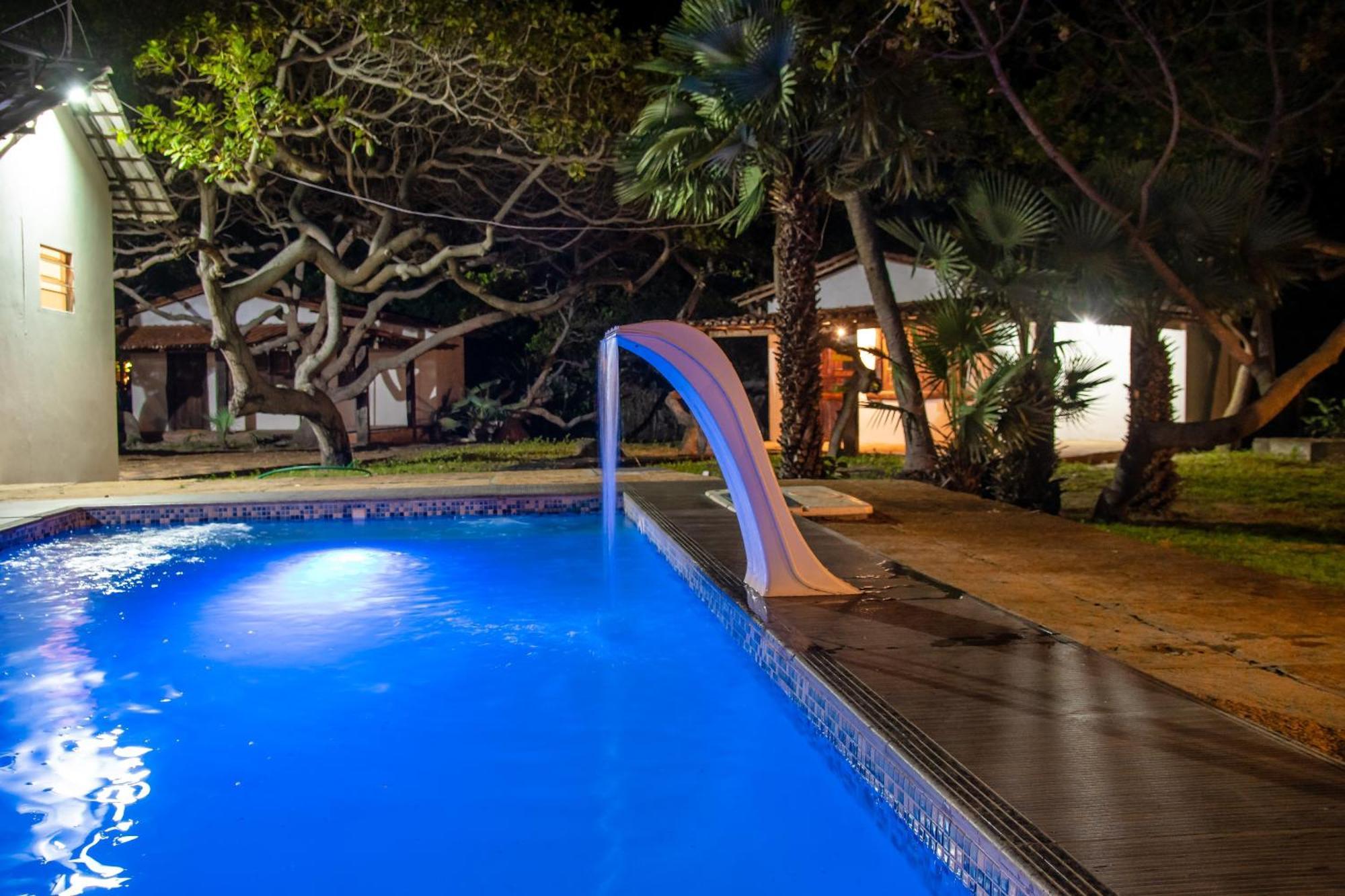 Orla Atins Hotel Exterior photo